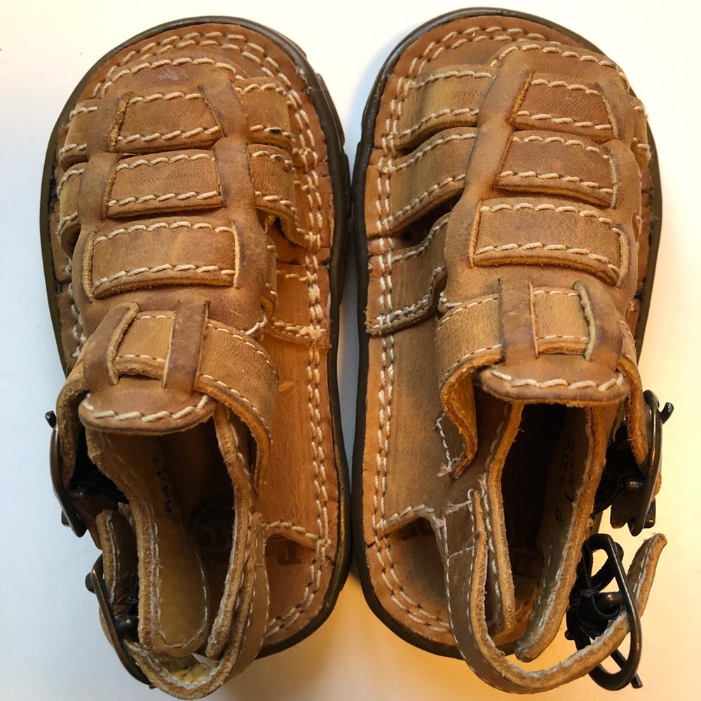 Dr. Martens toddler sandal/leather maid in England